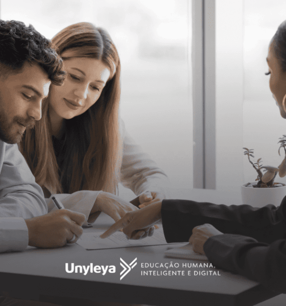Como ganhar dinheiro com direito imobiliário​?
