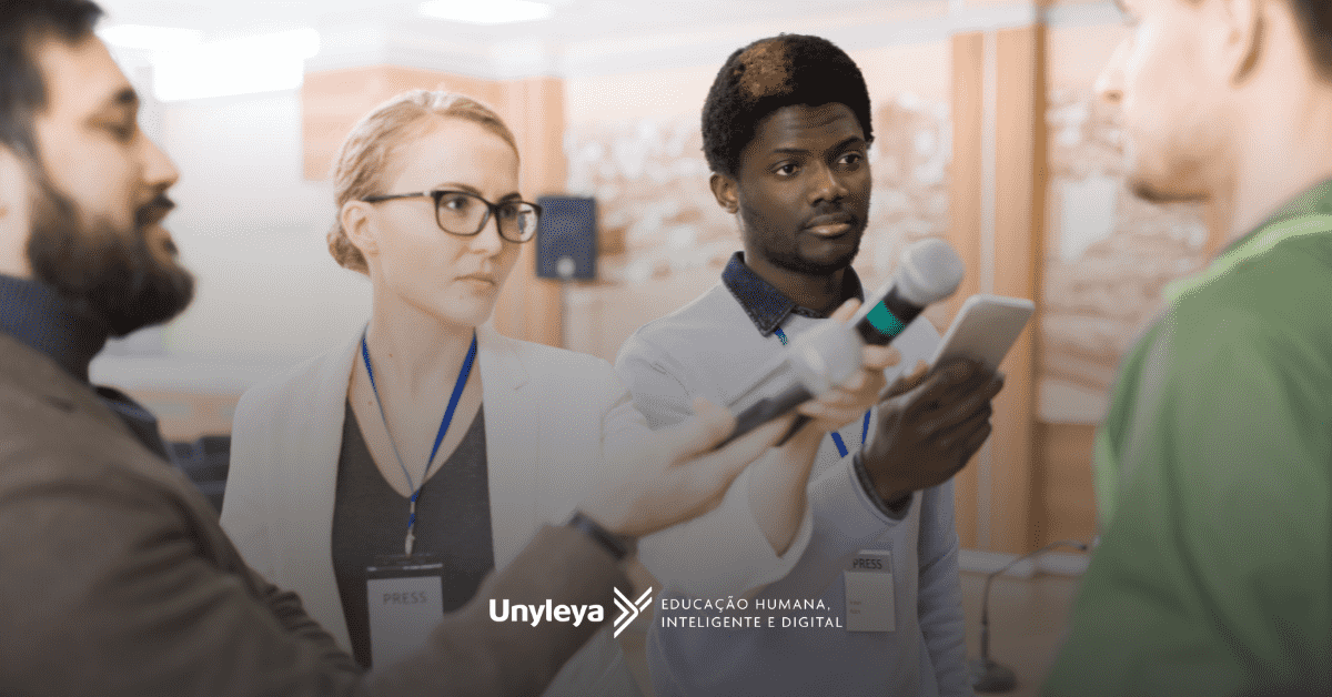 Como começar o jornalismo esportivo, o que estuda, o futuro e a mulher nesse mercado