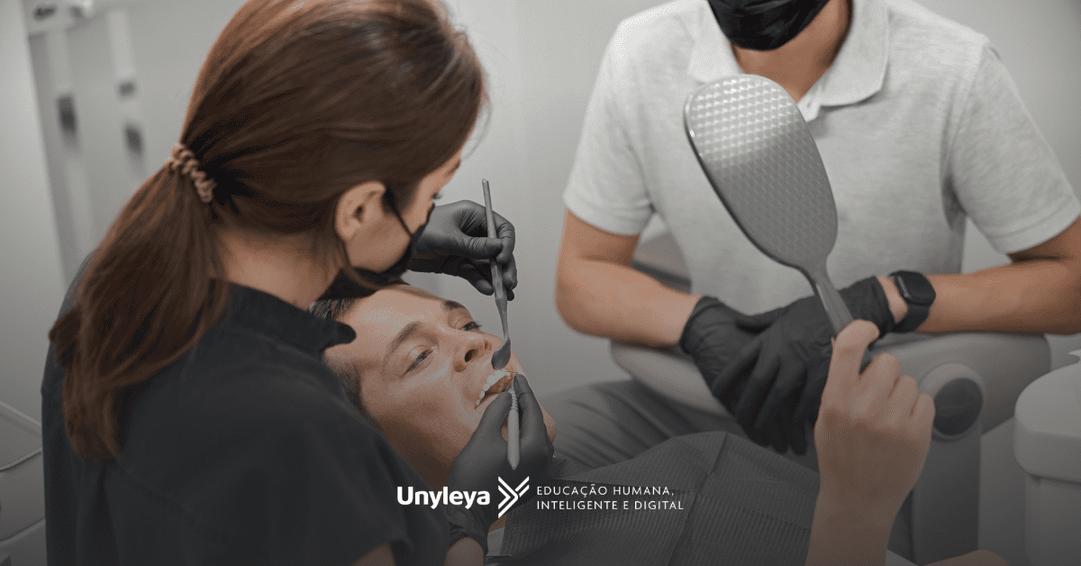 Dentista Auditor: conheça essa profissão muito valorizada